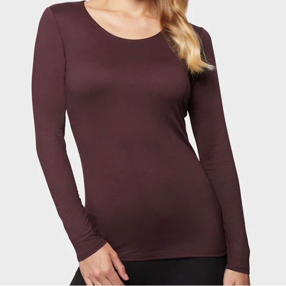 32 Degrees top. Great for layering or just simply by itself. Nice soft - Picture 3 of 5